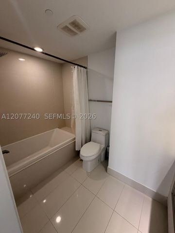 55 SW 9th St 3609, Miami, FL 33130