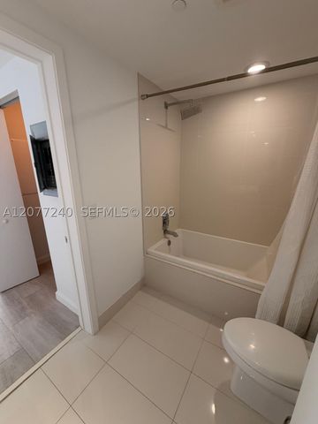 55 SW 9th St 3609, Miami, FL 33130