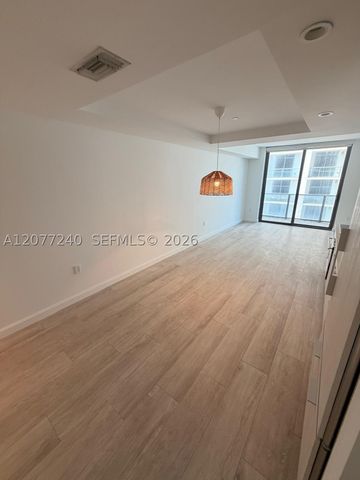 55 SW 9th St 3609, Miami, FL 33130