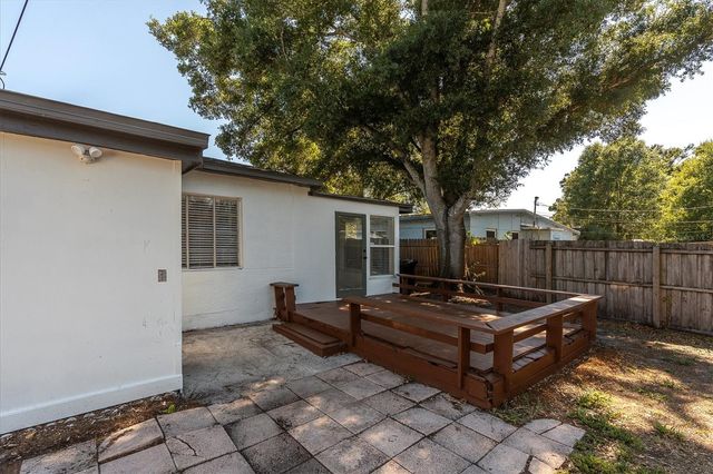 1221 53RD AVENUE N, St Petersburg, FL 33703