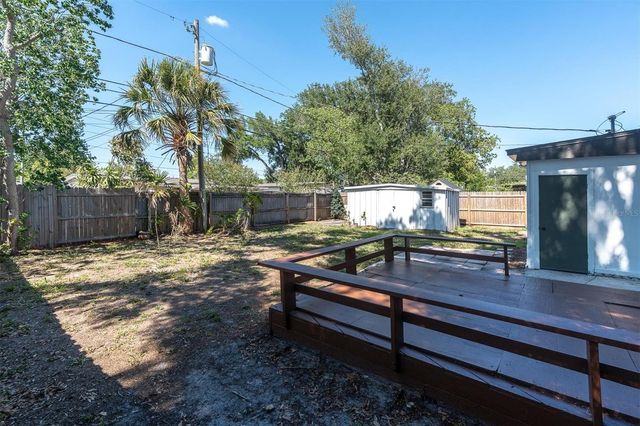 1221 53RD AVENUE N, St Petersburg, FL 33703