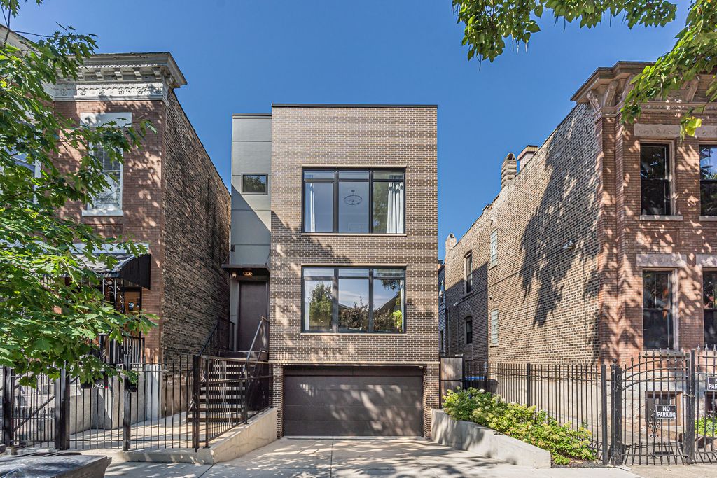 1246 N Marion Court, Chicago, IL 60622 — exterior