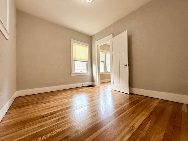 1552 Hoyt Street, Muskegon City, MI 49442