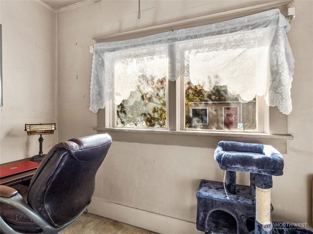 124 E 37th Street, Tacoma, WA 98404