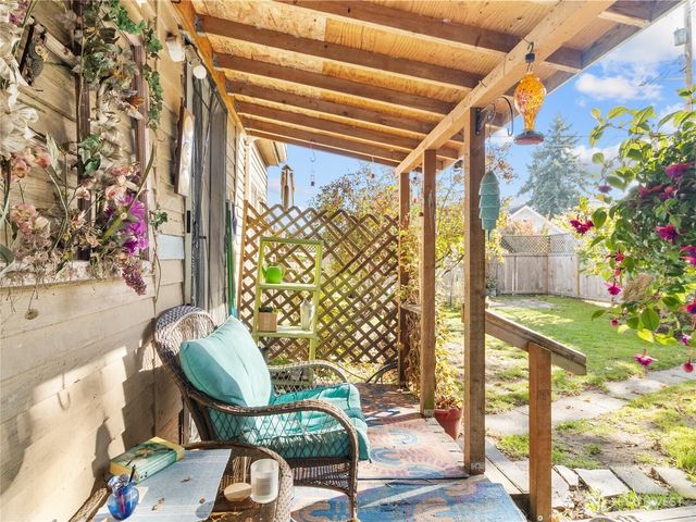 124 E 37th Street, Tacoma, WA 98404