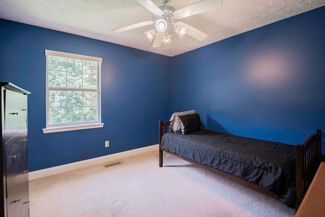 22 W Sims, Ringgold, GA 30736