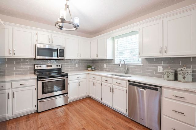 22 W Sims, Ringgold, GA 30736