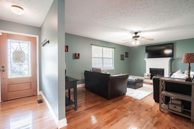 22 W Sims, Ringgold, GA 30736