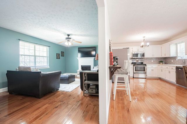 22 W Sims, Ringgold, GA 30736