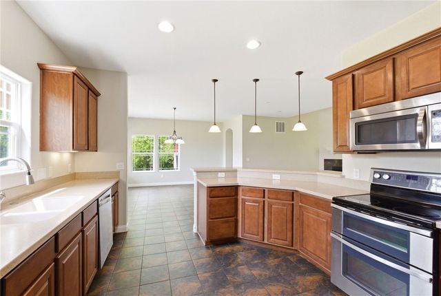 6604 Crabtree Lane, Huber Heights, OH 45424