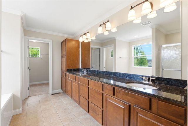 6604 Crabtree Lane, Huber Heights, OH 45424
