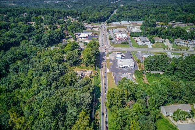 4300 Holiday Heights Drive, Oakwood, GA 30566