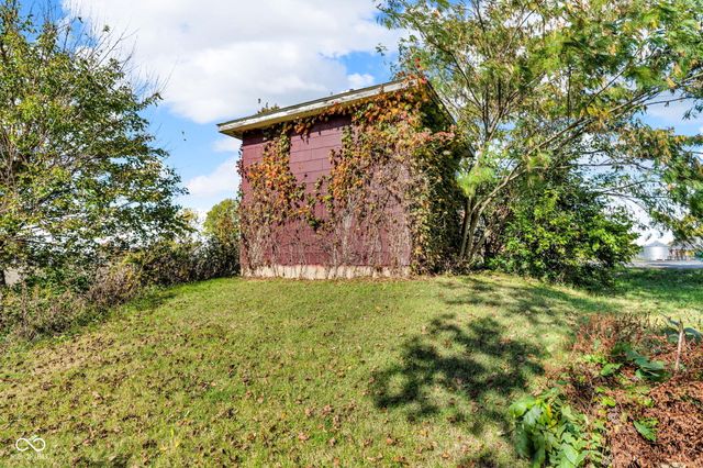 4051 W 100 N, Bargersville, IN 46106