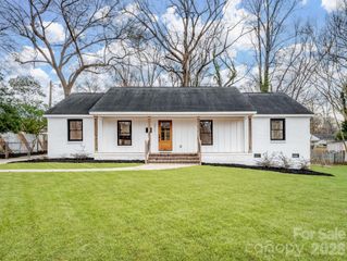 3317 Sargeant Drive, Charlotte, NC 28217