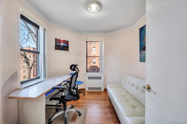 10010 67 Road 4 Floor, Forest Hills, NY 11375