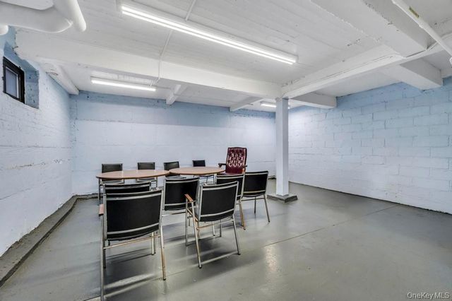 10010 67 Road 4 Floor, Forest Hills, NY 11375