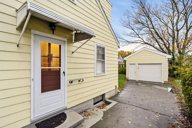 515 Wilcoxson Avenue, Stratford, CT 06614