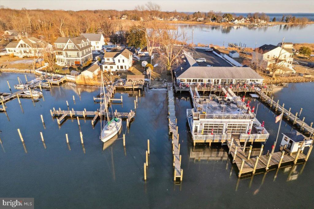 6156 DRUM POINT RD, Deale, MD 20751