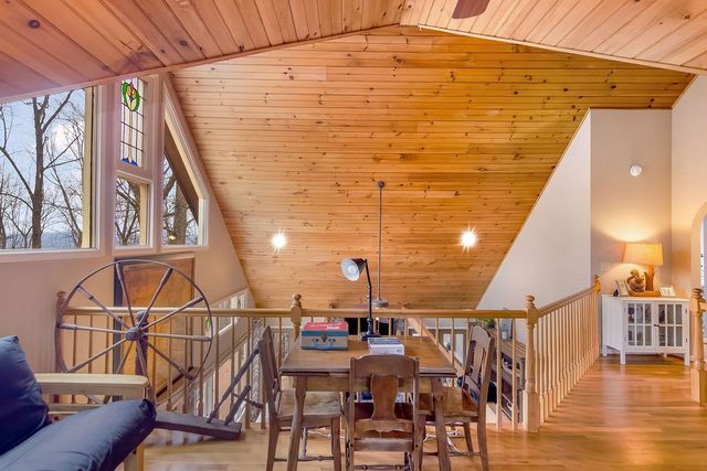 217 Walnut Ridge, Ellijay, GA 30540