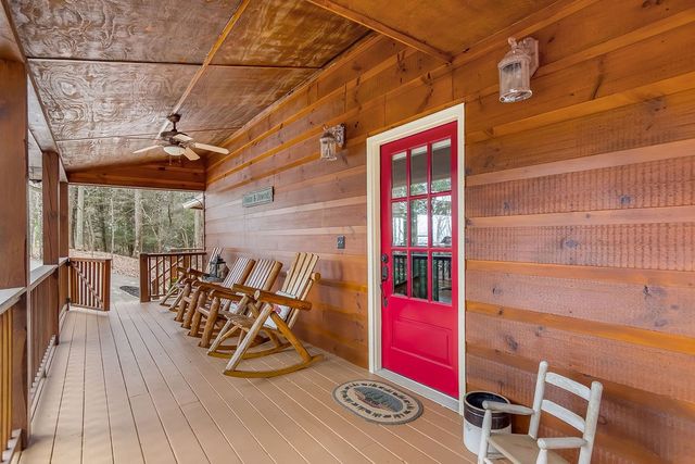 217 Walnut Ridge, Ellijay, GA 30540