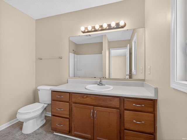 5125 Powell Plateau Crossing, Fort Wayne, IN 46808