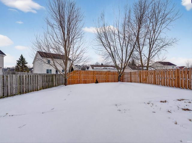 5125 Powell Plateau Crossing, Fort Wayne, IN 46808