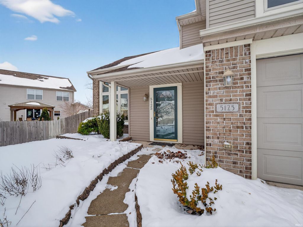 5125 Powell Plateau Crossing, Fort Wayne, IN 46808