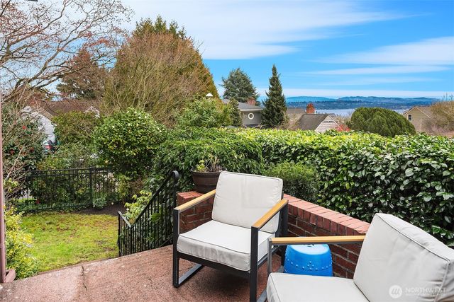 4915 NE 60th Street, Seattle, WA 98115