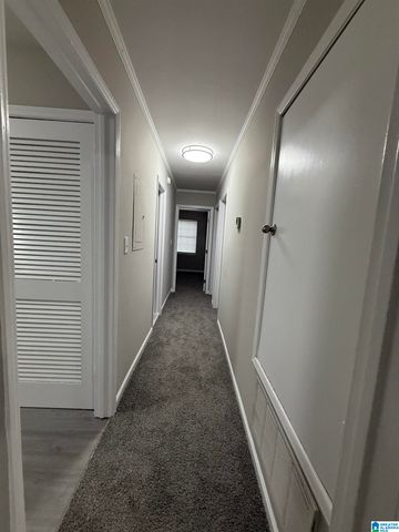 2106 Montreat Dr Apt D, Vestavia Hills, AL 35216