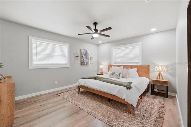 2072 LAKE ARIANA BOULEVARD, Auburndale, FL 33823