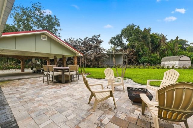 2072 LAKE ARIANA BOULEVARD, Auburndale, FL 33823