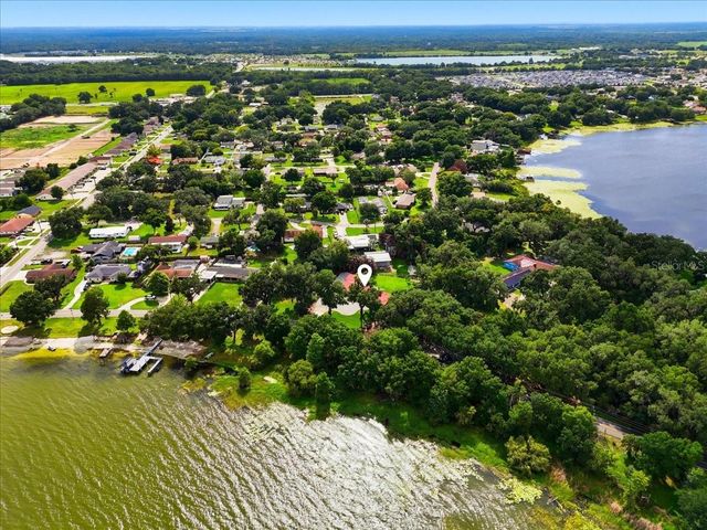 2072 LAKE ARIANA BOULEVARD, Auburndale, FL 33823
