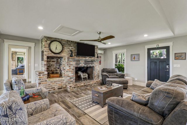 90 Calhoun Plantation Road, Okatie, SC 29909
