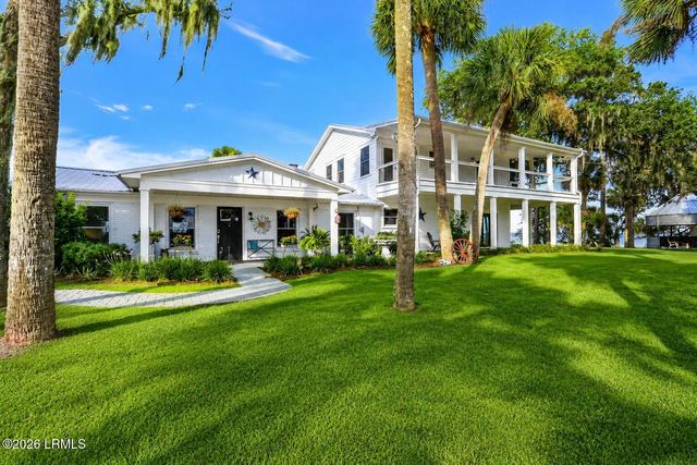 90 Calhoun Plantation Road, Okatie, SC 29909