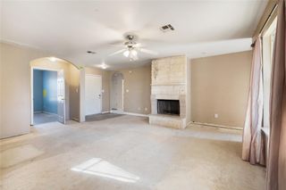 135 Petirrojo CT, Del Valle, TX 78617