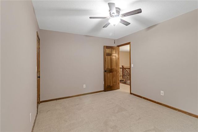 8523 Gillette Street, Lenexa, KS 66215