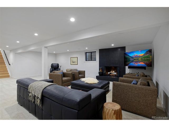 2800 S University Blvd 104, Denver, CO 80210
