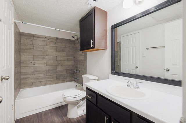 6808 S I-35 Frontage RD 202, Austin, TX 78745