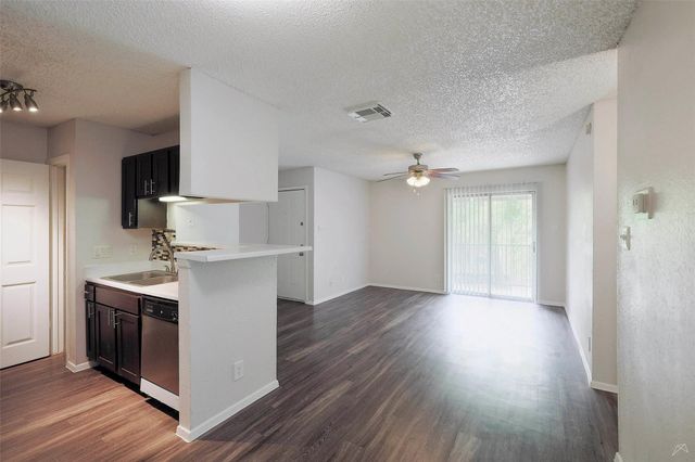 6808 S I-35 Frontage RD 202, Austin, TX 78745