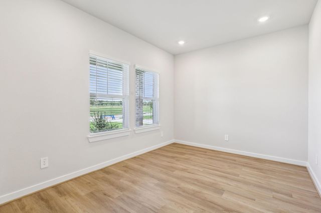 17732 Mill Manor Drive, Montgomery, TX 77316