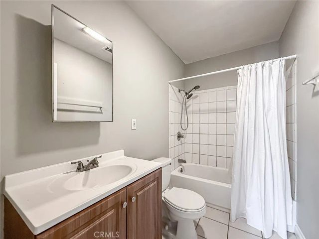 58 Charles Street, Moorpark, CA 93021