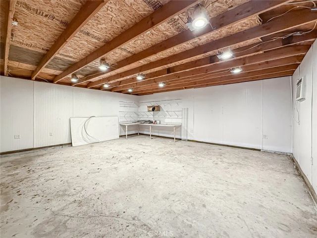 58 Charles Street, Moorpark, CA 93021