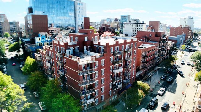 3506 Leavitt Street 5H, Flushing, NY 11354