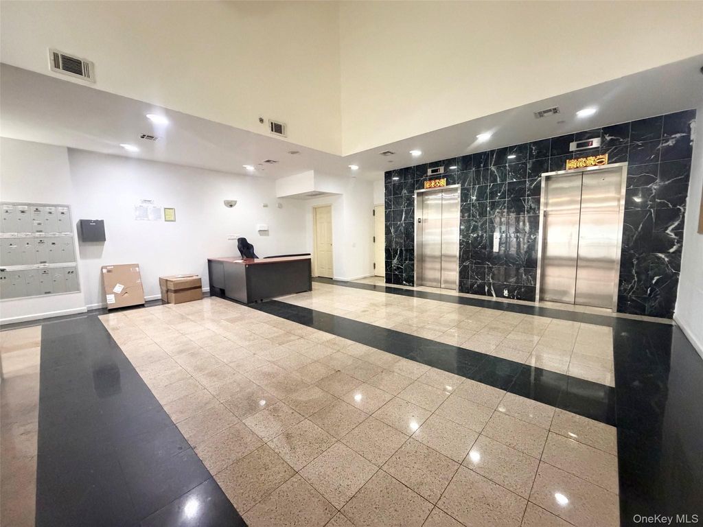 3506 Leavitt Street 5H, Flushing, NY 11354 — photo 5