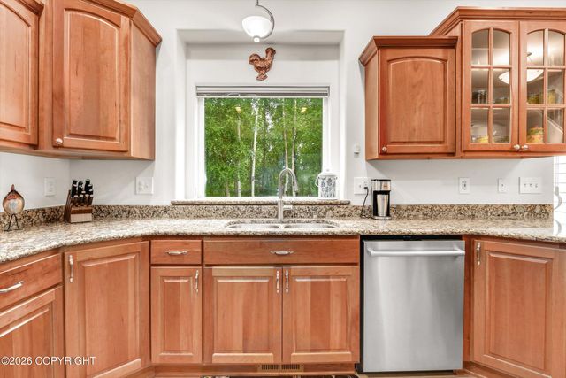 3338 S Charming Valley Loop, Wasilla, AK 99654