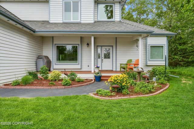 3338 S Charming Valley Loop, Wasilla, AK 99654