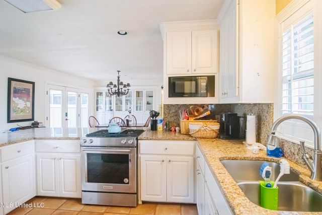 4142 Woodvale Street, Jackson, MS 39211