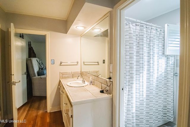 4142 Woodvale Street, Jackson, MS 39211