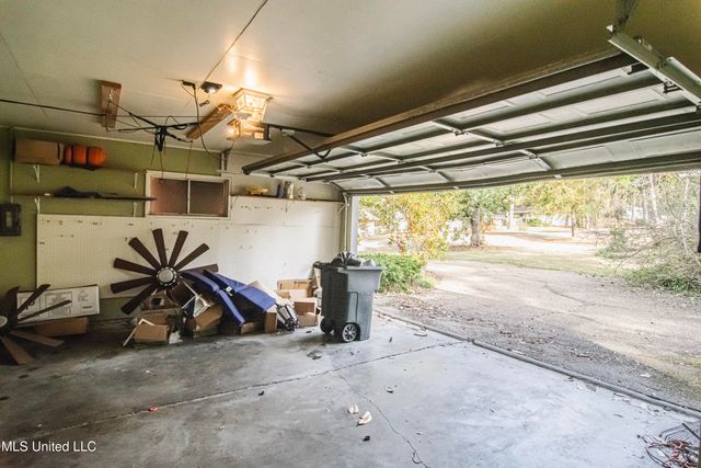 4142 Woodvale Street, Jackson, MS 39211