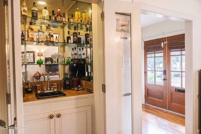 4142 Woodvale Street, Jackson, MS 39211